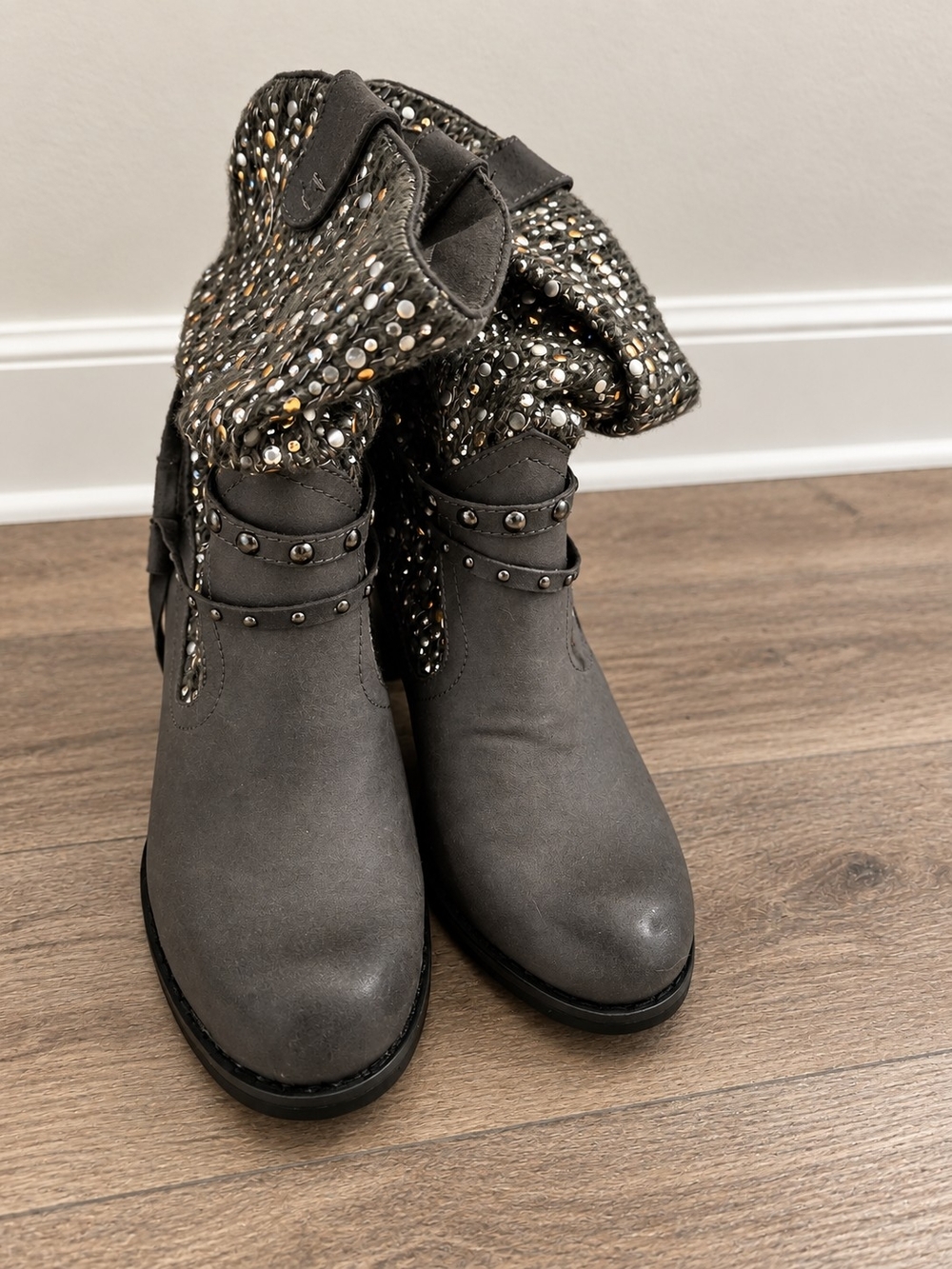 Not Rated Embellished Gray Ankle Boots – Size 9